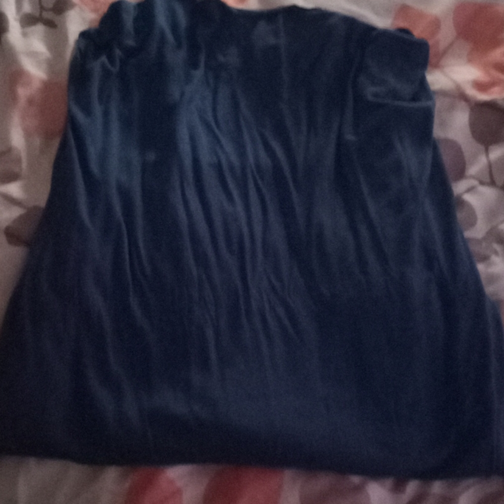 Clothes/shoes - Picture 4 of 5
